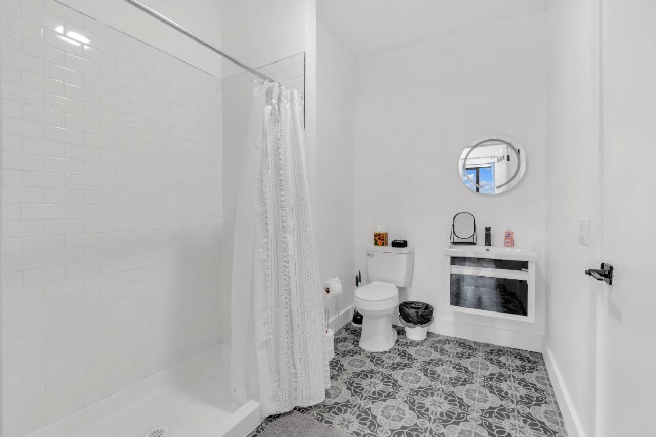 Luxe 1 Bedroom Apt Ewr Prudential Center Elizabeth Exteriör bild